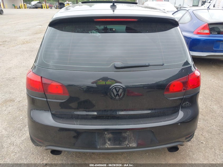2011 Volkswagen Gti 4-Door VIN: WVWHD7AJ2BW105968 Lot: 45498406