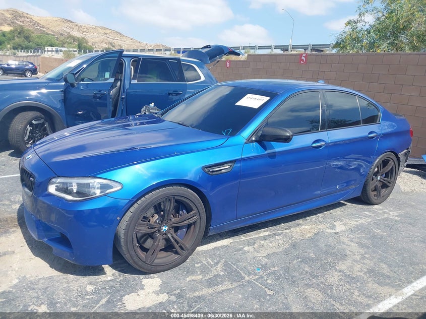 2015 BMW M5 VIN: WBSFV9C54FD594657 Lot: 45498409