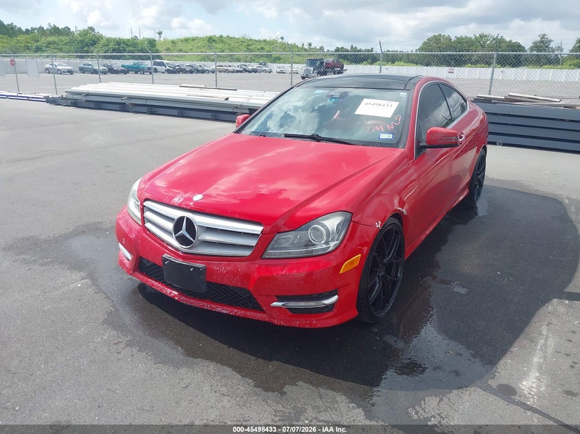 2013 MERCEDES-BENZ C 350 auction photo 2