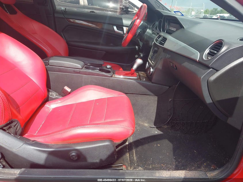 2013 MERCEDES-BENZ C 350 auction photo 5