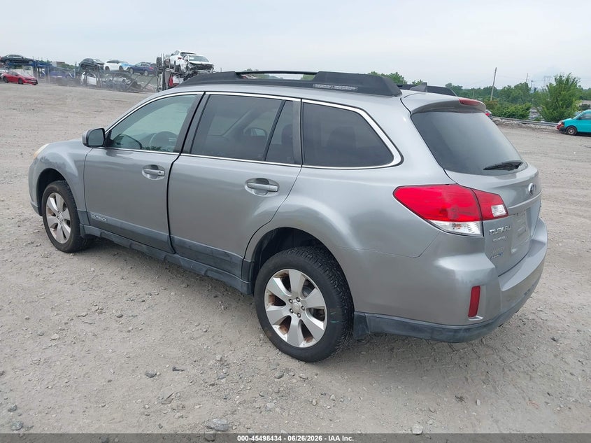2011 SUBARU OUTBACK auction photo 3