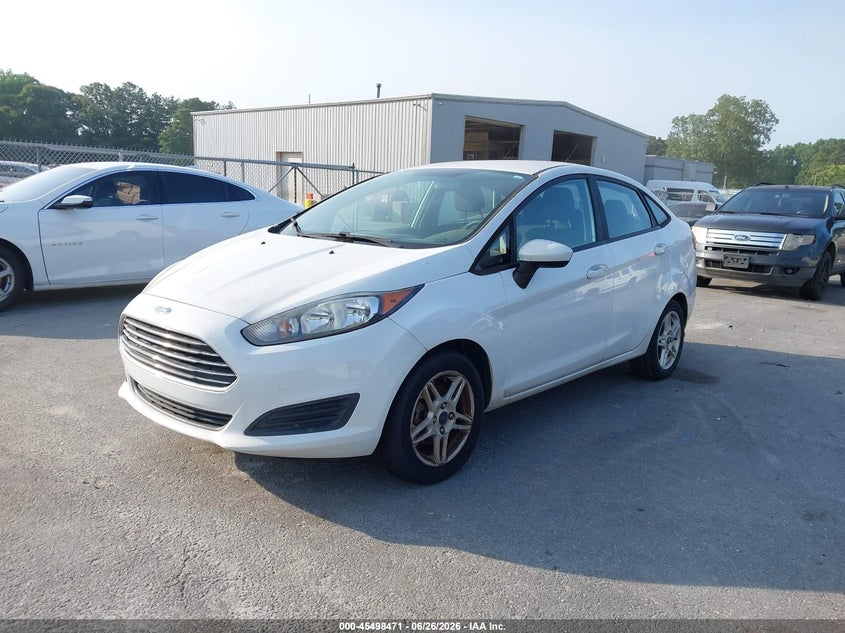 Vin: 3fadp4bj3hm138236, lot: 45996687, ford fiesta se 20172
