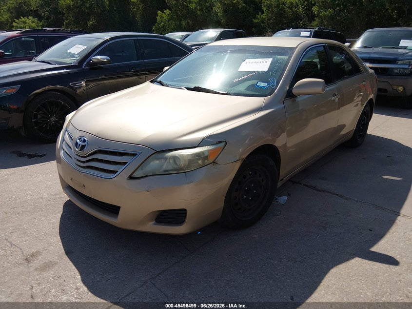 2010 TOYOTA CAMRY auction photo 2