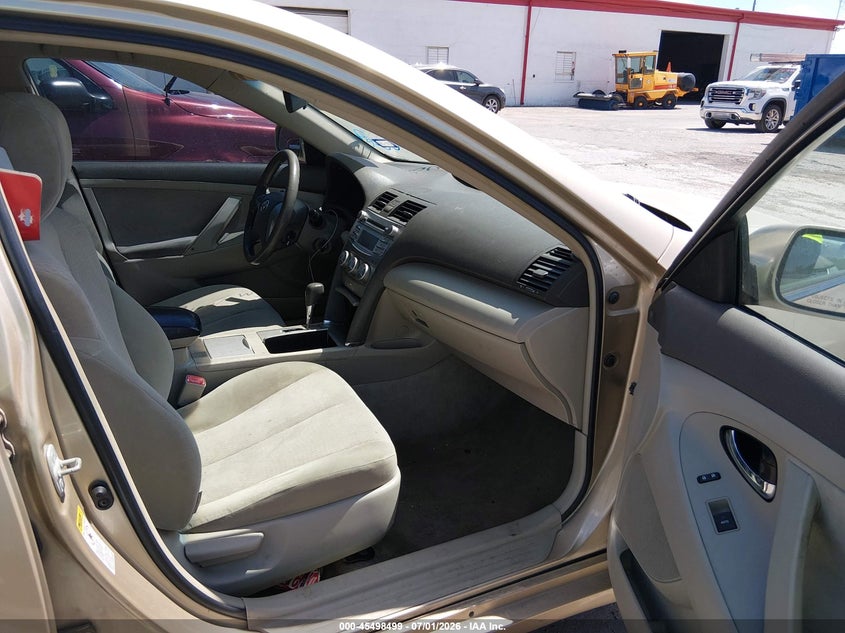 2010 TOYOTA CAMRY auction photo 5