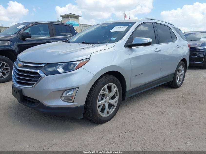 2018 Chevrolet Equinox, Right Side, IAAI, VIN 2GNAXMEVXJ6324102 — photo 2