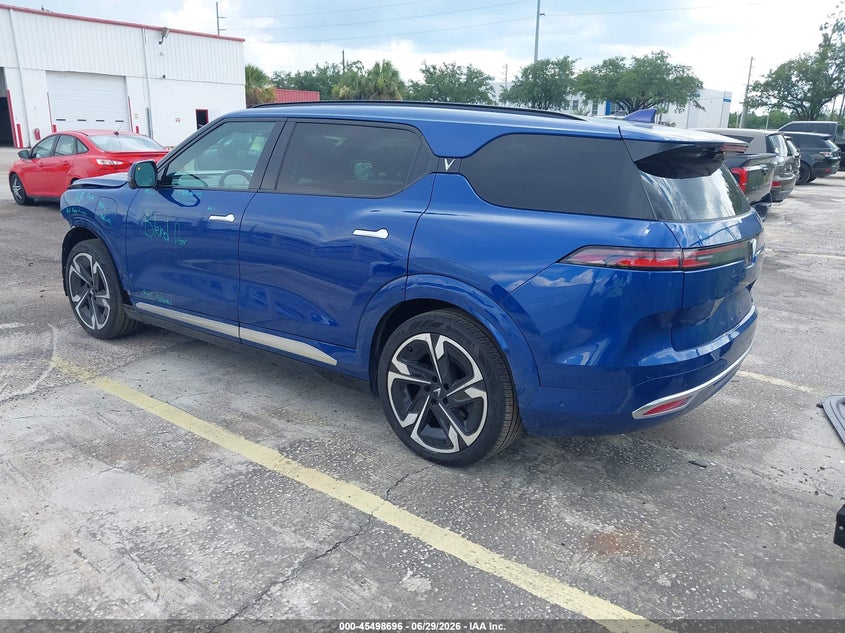 Vin: rllv2cja3rh001236, lot: 45996912, vinfast vf 9 plus 20243