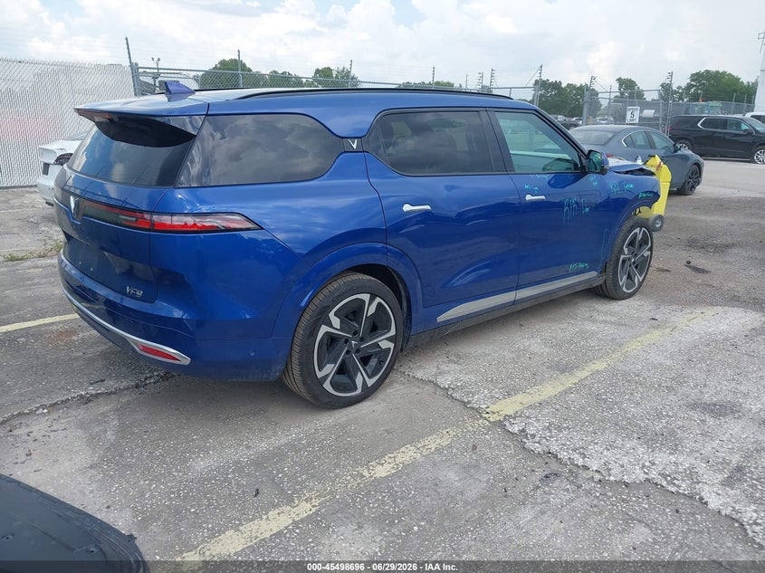 Vin: rllv2cja3rh001236, lot: 45996912, vinfast vf 9 plus 20244