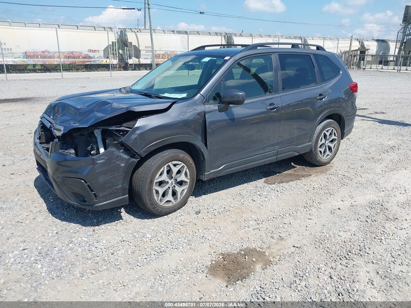 2021 Subaru Forester, Front End, IAAI, VIN JF2SKALC5MH444269 — photo 2