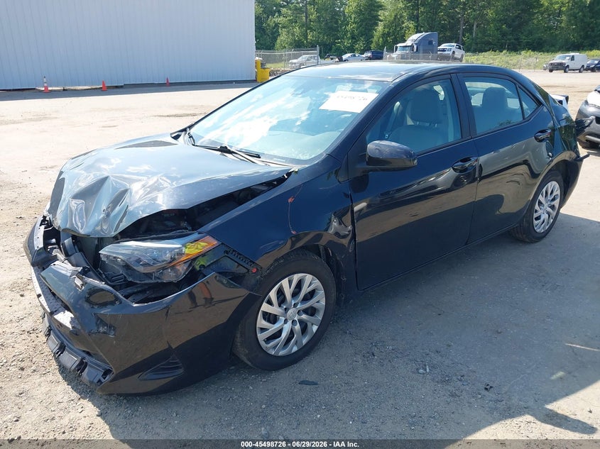 2019 TOYOTA COROLLA auction photo 2