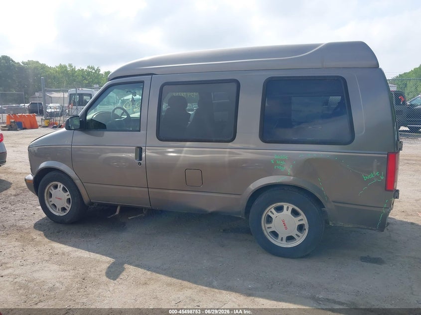 2003 GMC Safari Upfitter VIN: 1GDDM19X13B508364 Lot: 45498753