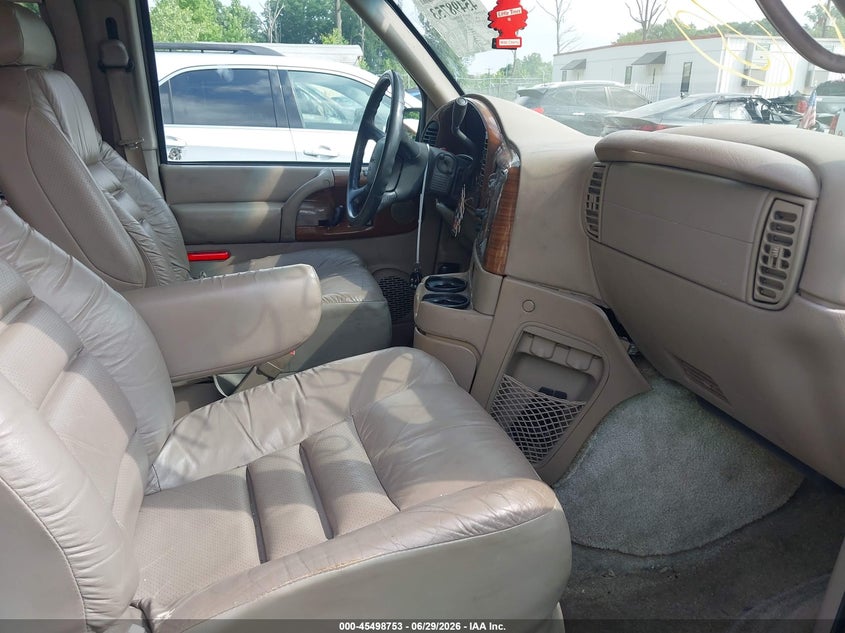 2003 GMC SAFARI auction photo 5