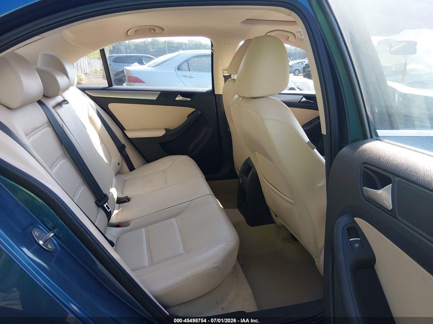 VOLKSWAGEN JETTA 2015 VIN 3VWD17AJ8FM243573
