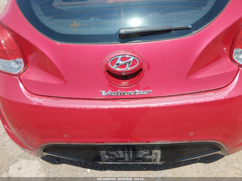 2012 Hyundai Veloster Base W/Red/Black VIN: KMHTC6AD3CU049341 Lot: 45498780