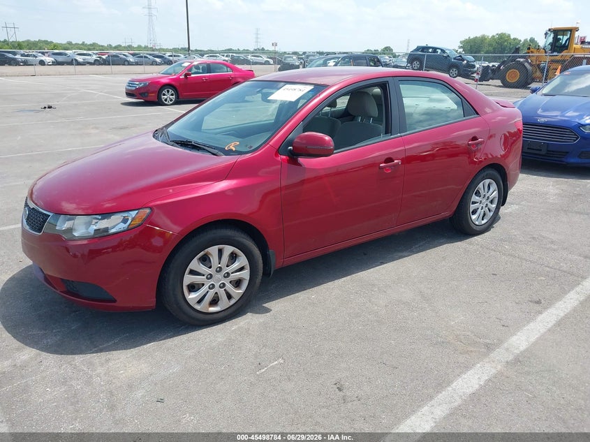 2011 Kia Forte, Обычный износ, IAAI, VIN KNAFU4A2XB5352379 — фото 2