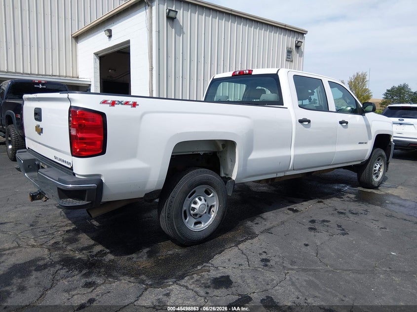 2015 CHEVROLET SILVERADO 2500HD BUILT AFTER AUG 14 auction photo 4