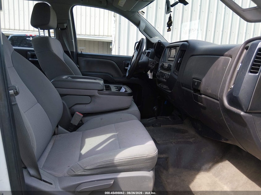 2015 CHEVROLET SILVERADO 2500HD BUILT AFTER AUG 14 auction photo 5