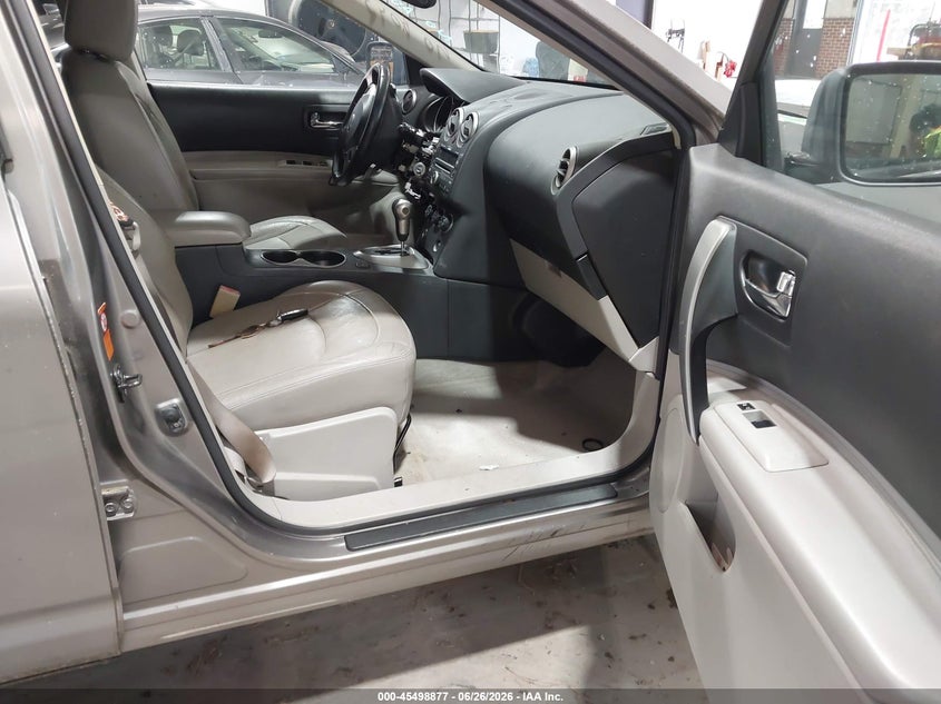 2009 NISSAN ROGUE auction photo 5