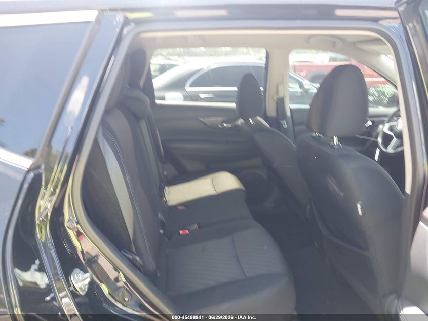 2019 NISSAN ROGUE auction photo 8