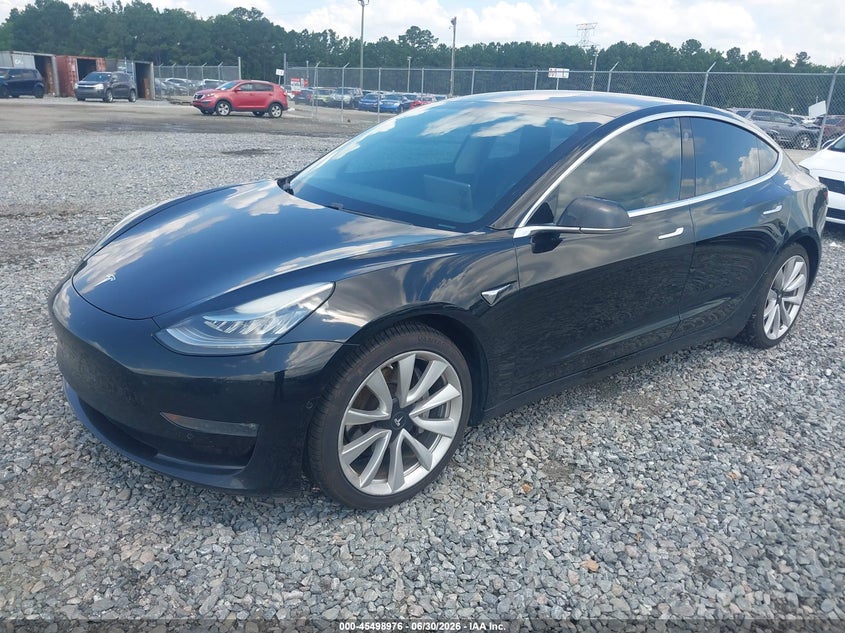 Vin: 5yj3e1eaxjf046895, lot: 45997192, tesla model 3 long range/mid range 20182
