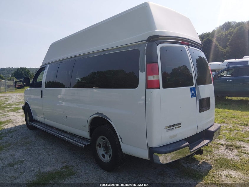 2007 CHEVROLET EXPRESS PASSENGER auction photo 3
