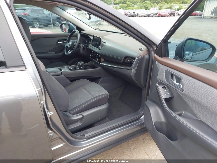2022 NISSAN ROGUE auction photo 5