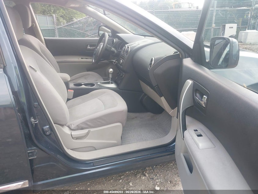 AtlanticExpress - Nissan Rogue