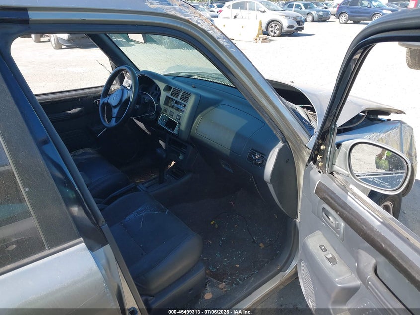 1999 TOYOTA RAV4 auction photo 5