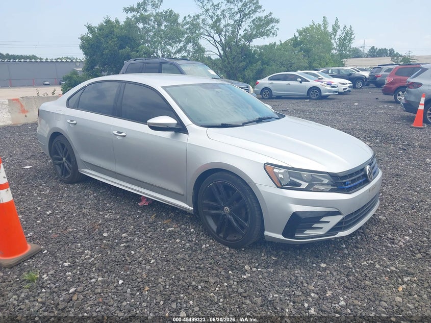 2017 VOLKSWAGEN PASSAT auction photo 1