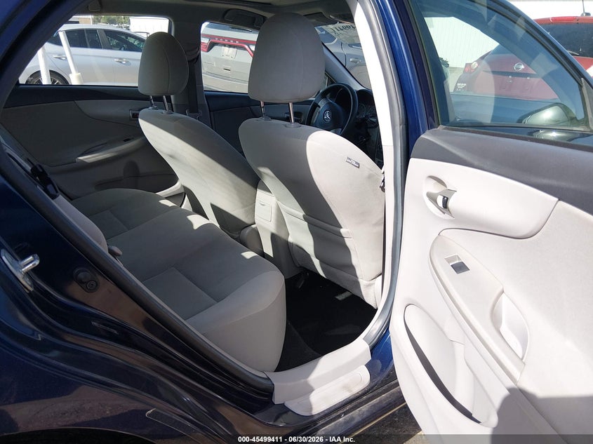 2011 TOYOTA COROLLA auction photo 8