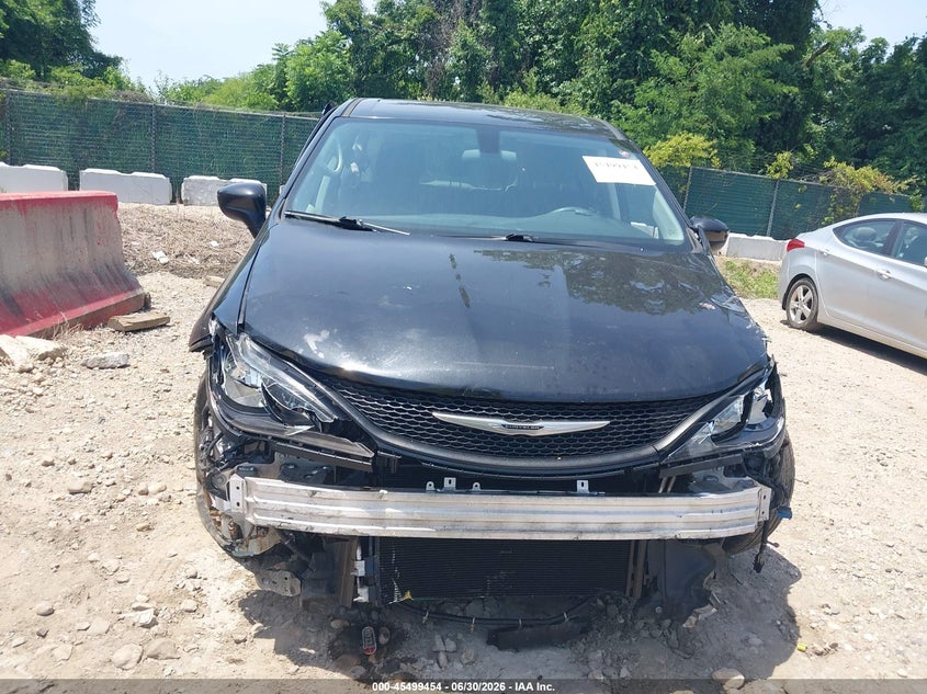 2022 Chrysler Voyager Lx VIN: 2C4RC1CG1NR211590 Lot: 45499454