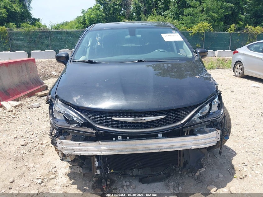 2022 Chrysler Voyager Lx VIN: 2C4RC1CG1NR211590 Lot: 45499454
