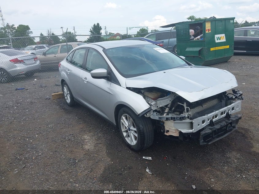 Vin: 1fadp3f22jl273146, lot: 45997673, ford focus se 2018 img_1