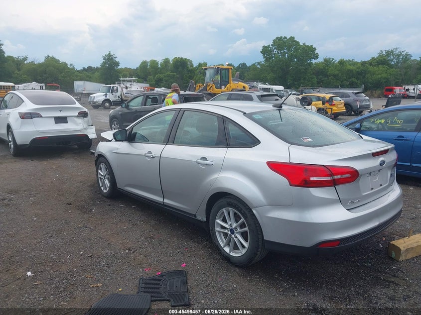 Vin: 1fadp3f22jl273146, lot: 45997673, ford focus se 20183