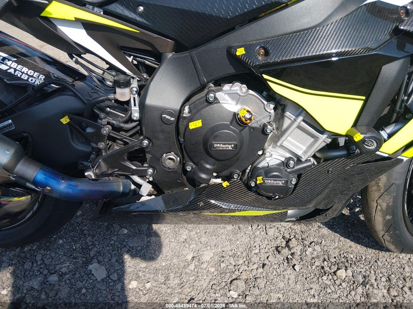 2016 YAMAHA YZFR1 auction photo 8