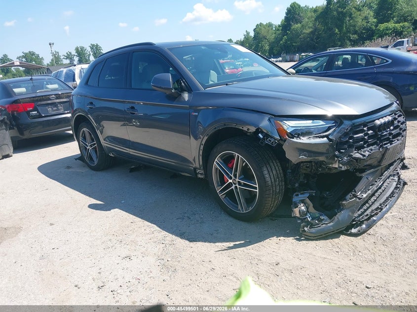 2024 AUDI Q5 PREMIUM PLUS 55 TFSI E S LINE QUATTRO S TRONIC — Галерея фотографий