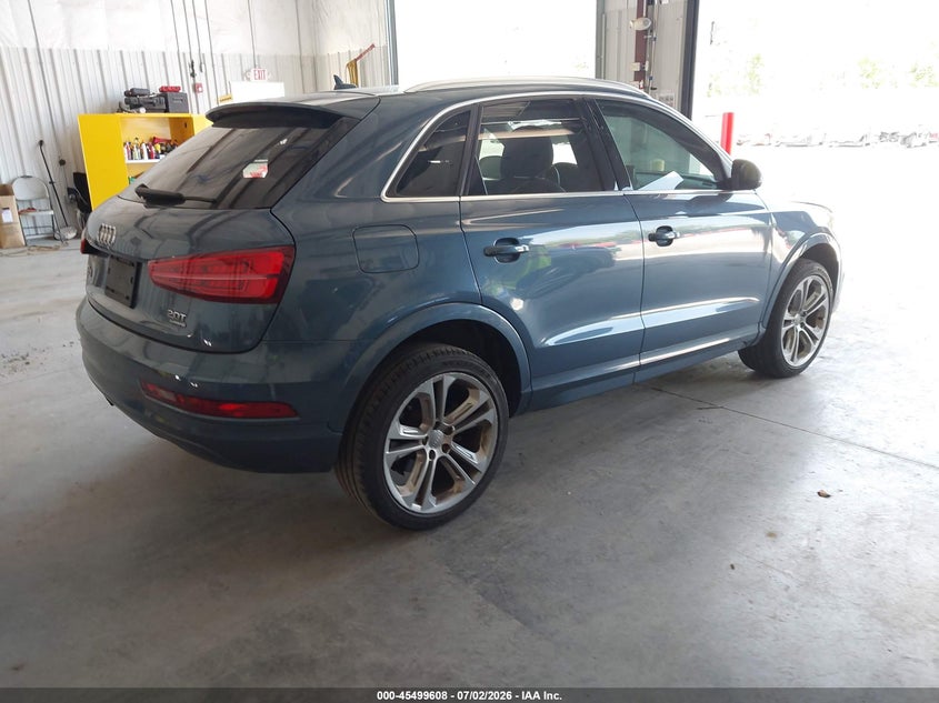 Vin: wa1jccfs9hr002708, lot: 45997824, audi q3 2.0t premium 20174