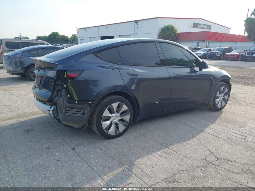 2024 TESLA MODEL Y auction photo 4