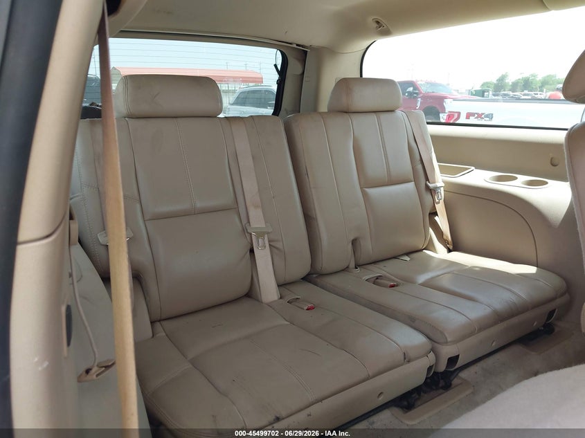GMC YUKON XL 1500 2007 VIN 1GKFK66897J340177