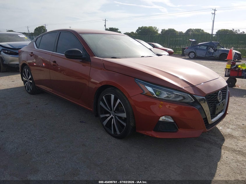 2022 NISSAN ALTIMA SR FWD