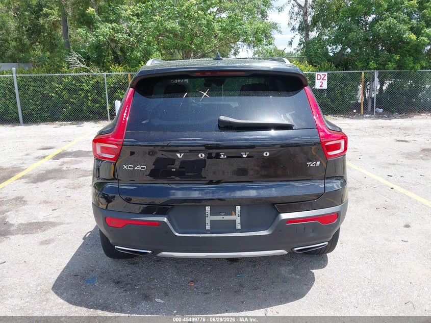 2020 Volvo Xc40 T4 Inscription VIN: YV4AC2HL7L2318807 Lot: 45499776