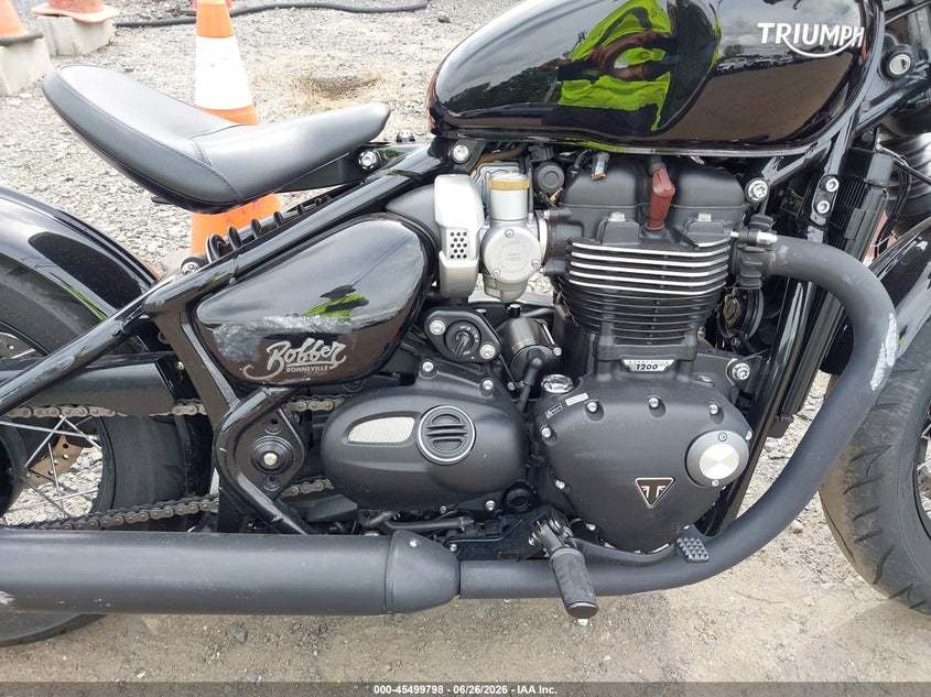 2018 TRIUMPH MOTORCYCLE BONNEVILLE auction photo 8