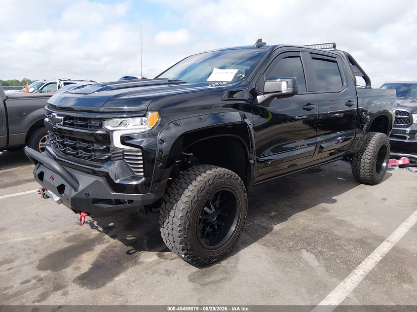2024 CHEVROLET SILVERADO 1500 auction photo 2