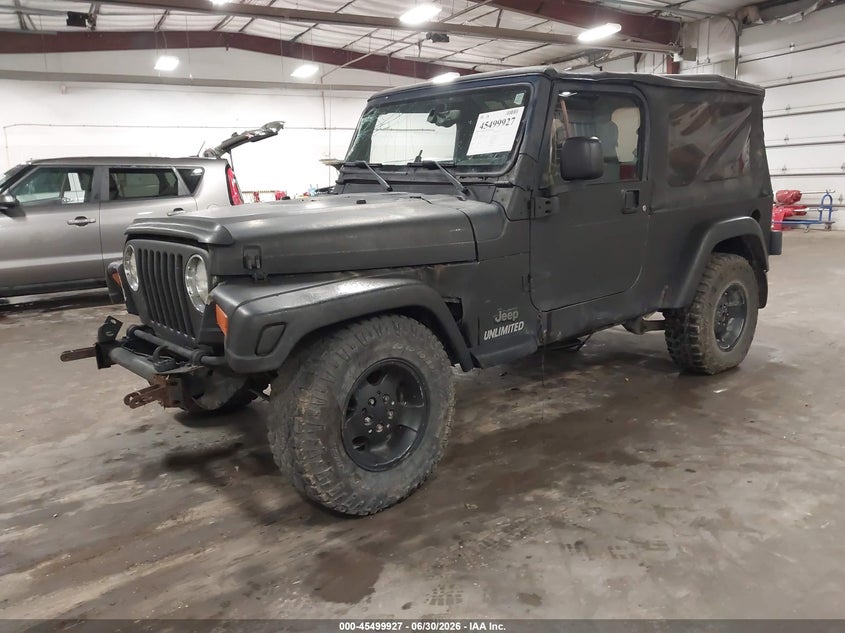2006 Jeep Wrangler, Front End, IAAI, VIN 1J4FA44S56P737473 — photo 2