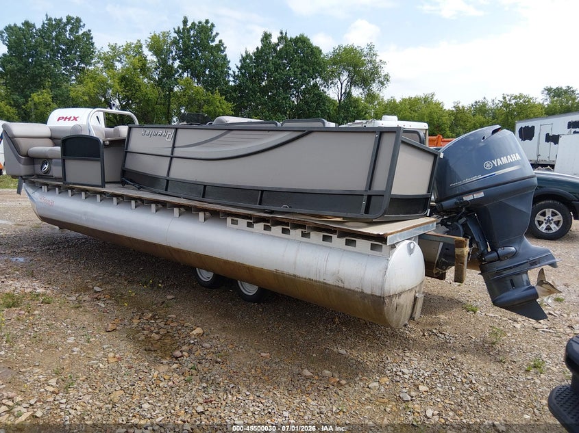 2013 PREMIER PONTOON auction photo 3