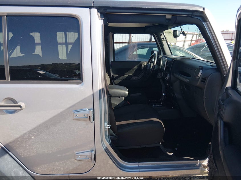 2016 JEEP WRANGLER UNLIMITED auction photo 5