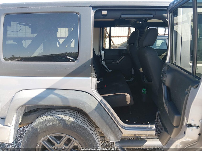 2016 JEEP WRANGLER UNLIMITED auction photo 8