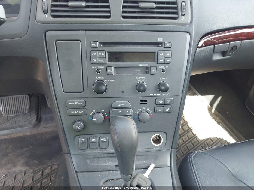 2001 Volvo S60 2.4T VIN: YV1RS58D312010821 Lot: 45500039