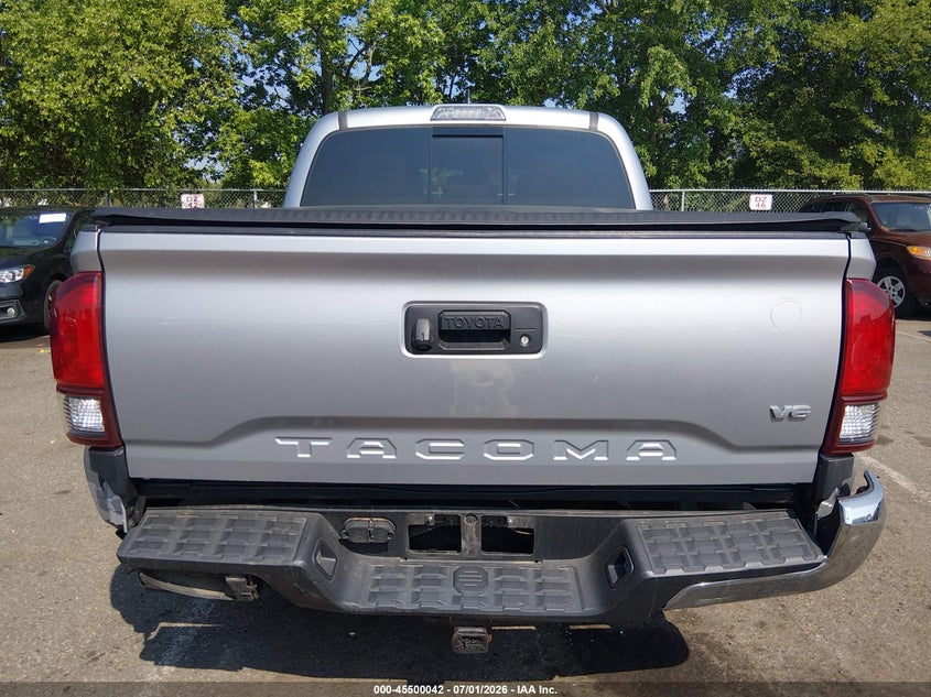 2018 TOYOTA TACOMA auction photo 6