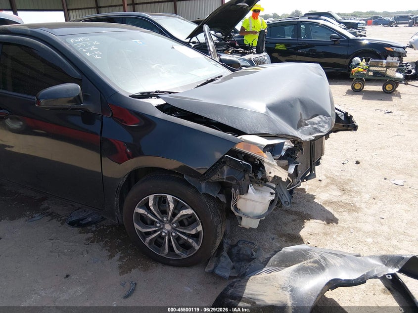 2016 TOYOTA COROLLA auction photo 6