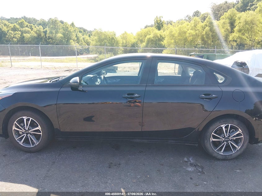 AtlanticExpress - Kia Forte